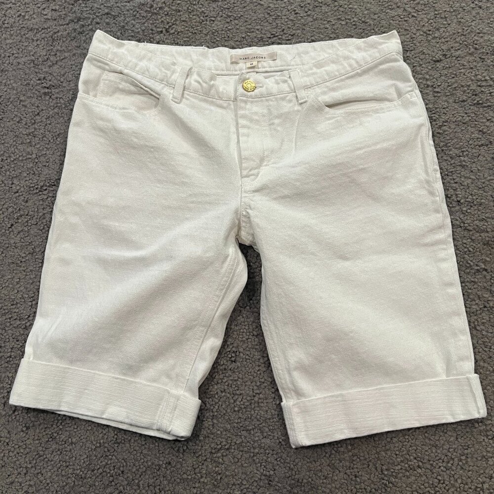 MARC JACOBS WHITE DENIM BERMUDA SHORTS - 100% Cotton MADE IN USA EUC - SIZE 10